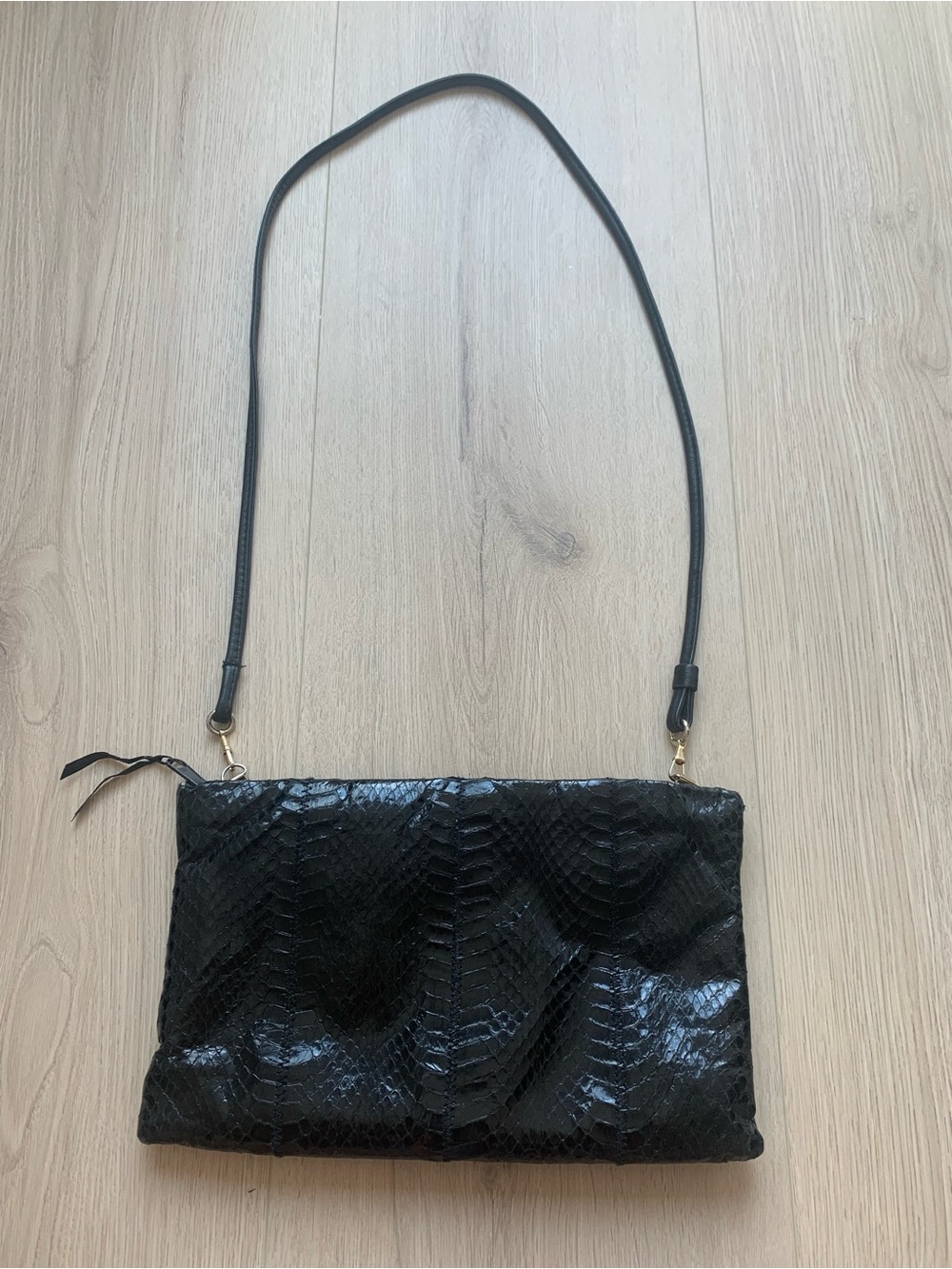 Black Faux-Snake Leather Crossbody Clutch - Unbranded